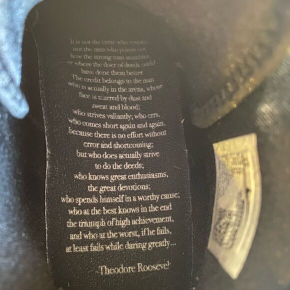 NIKE Lebron 17 “In the Arena” BQ3177-002 Basketball Shoes Size 11 - Picture 8 of 13